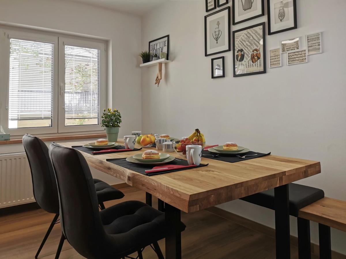 Neues City Center Piano Appartement Mit Netflix Klagenfurt am Woerthersee Zewnętrze zdjęcie