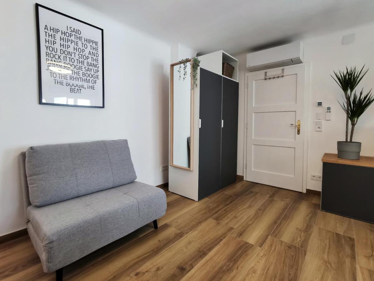 Neues City Center Piano Appartement Mit Netflix Klagenfurt am Woerthersee Zewnętrze zdjęcie